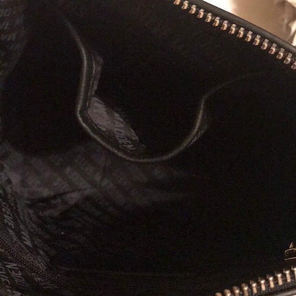 Steve Madden swag chain Dome Crossbody Bag - Picture 5 of 5